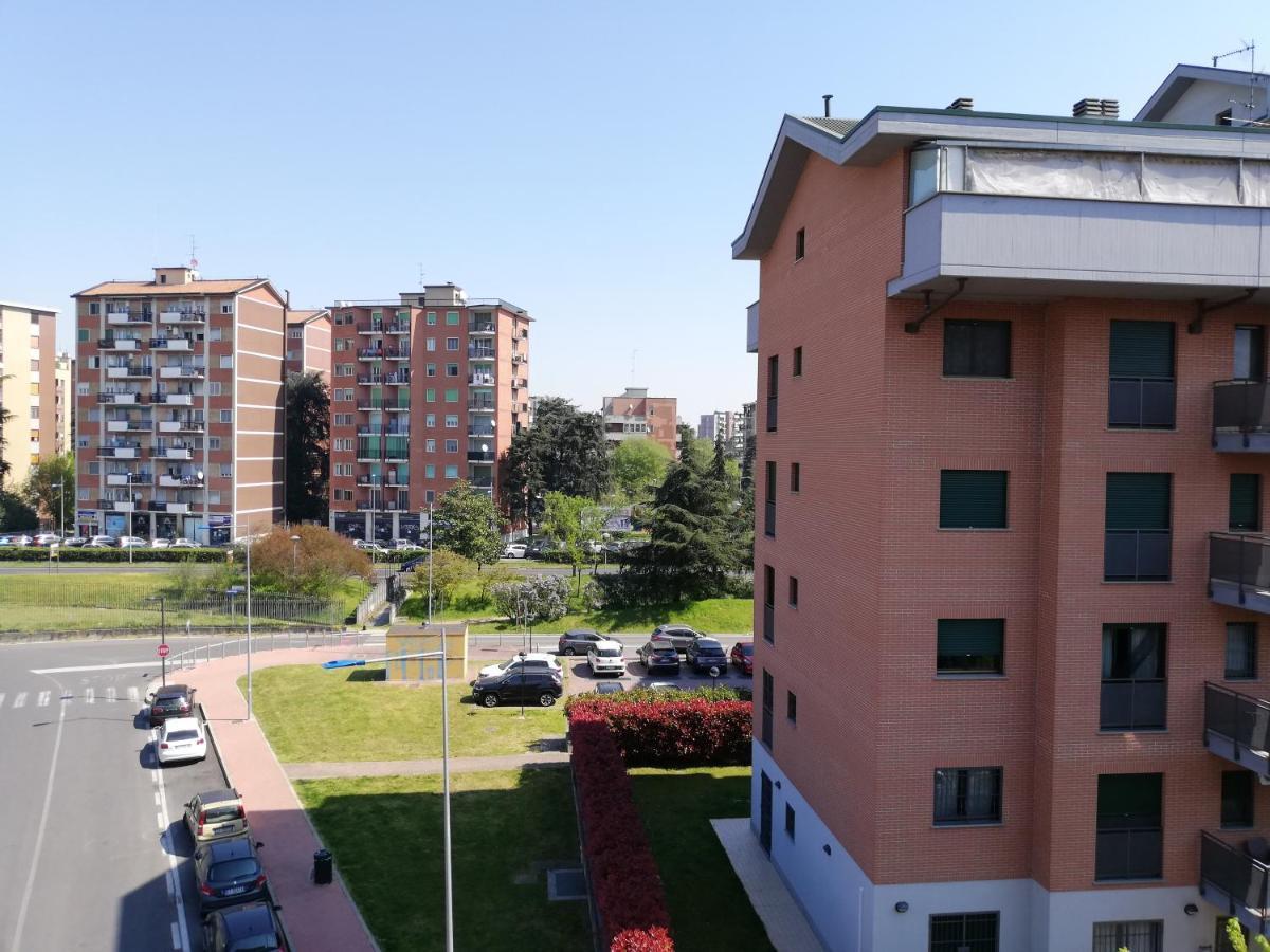 Sweet Home Milano B&B Сан-Донато-Міланезе Екстер'єр фото